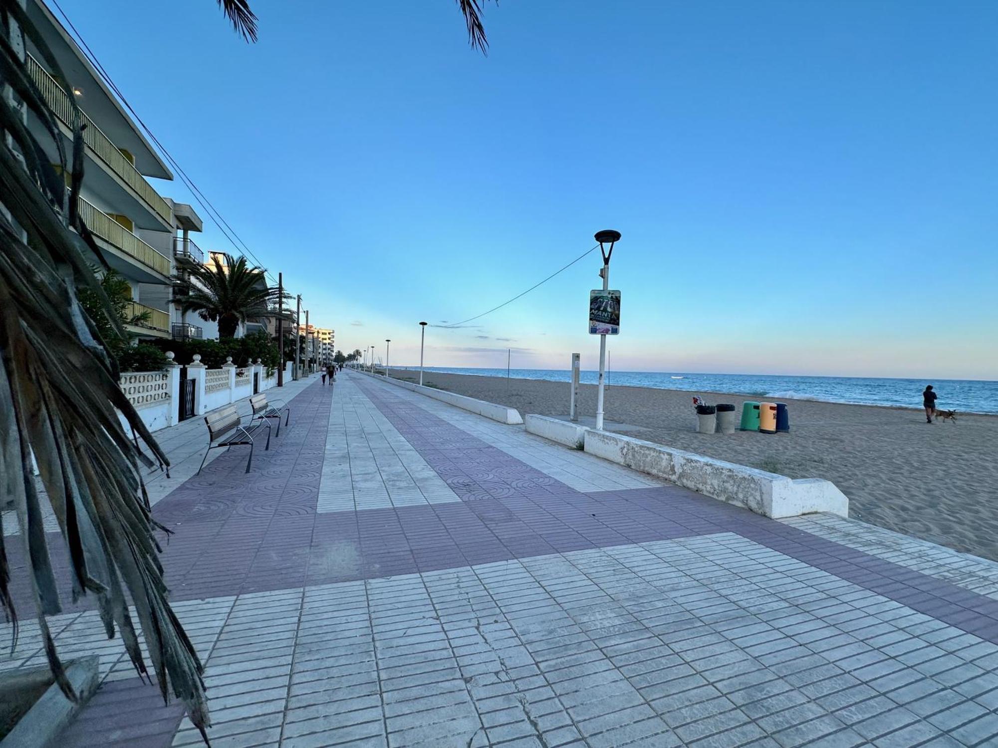 קאלאפיי Sea Views Sanatori Beach, Barcelona מראה חיצוני תמונה